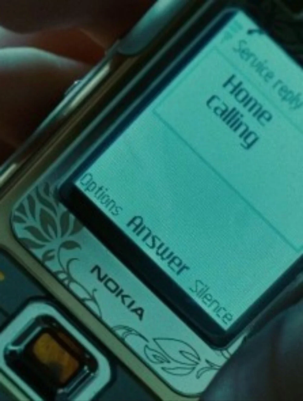 ASO Twilight Bella Swan Gold Nokia 7360 2G Phone